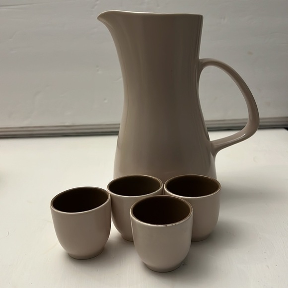 MCM Poole England Set of Pitcher and 4 Cups - Picture 10 of 10